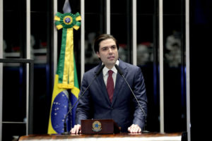 Bisneto de JK defende a democracia e relembra perseguição imposta pela ditadura
