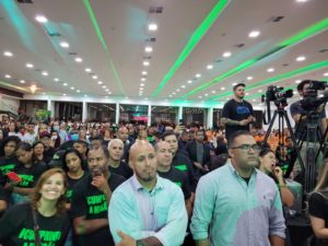 Rafael Sampaio reúne 3 mil pessoas em pré-campanha para federal