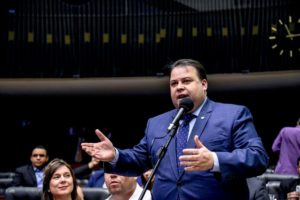 Projeto de Julio Cesar garante assistência médica e odontológica aos atletas que sofrerem traumatismos durante prática esportiva