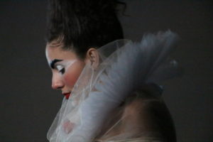 Alunos do curso de Teatro do IESB apresentam o espetáculo ‘A Caravana de Delirantes’