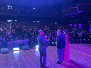 Ibaneis participa de conferência cristã para mulheres