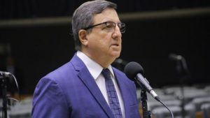 Relator da ‘PEC Kamikaze’ diz que manterá texto do Senado