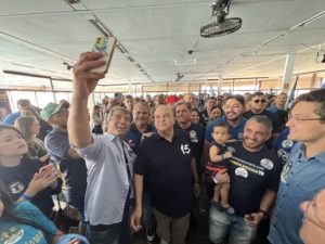 Advocacia homenageia Ibaneis com almoço em Taguatinga