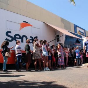 Projeto Sistema Fecomércio Perto de Você atende mais de 2,5 mil pessoas no Recanto das Emas