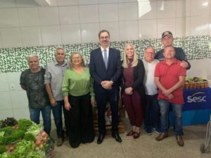 Ação solidária reúne Sindifeira, Sesc e Senac na Ceilândia
