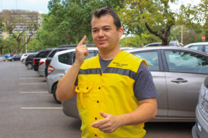 Primeiro instrutor e examinador de trânsito surdo do Brasil é do DF