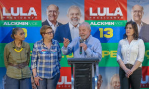 Governo Lula deve extrapolar teto de gastos em R$ 100 bilhões em 2023