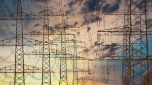 Justiça determina que Enel cumpra prazos determinados pela Aneel