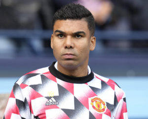 Ídolo do Manchester United comenta reserva de Casemiro: ‘McTominay recebeu a oportunidade e aproveitou’