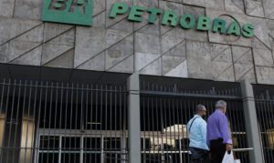 Petrobras seguiu política de remuneração, diz diretor sobre dividendos