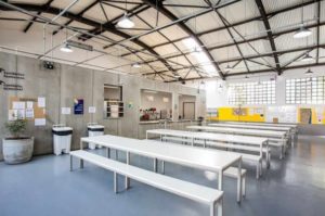 Escola Mais oferece 60 vagas para efetivos e estagiários