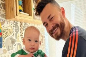 BBB23: Fred é criticado ao topar confinamento após voltar do Catar pelo filho