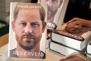 Violência, drogas, sexo em público e conflitos familiares: as polêmicas do livro do príncipe Harry