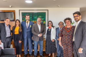 Ministro Paulo Pimenta trata sobre parceria entre Rede IFES