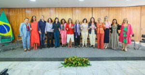 Na abertura do mês da mulher, Governo Federal sinaliza projeto para reforçar equidade salarial