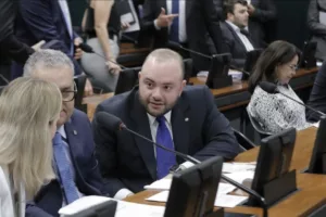 Deputado apresenta projeto de lei para proibir overbooking em voos