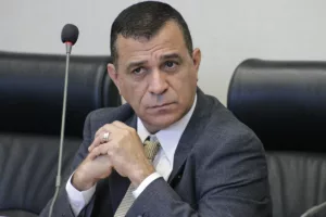 Lei garante qualificação profissional para mulheres na construção civil