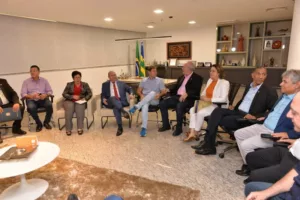 Presidente da Alego e secretário-executivo do Ministério das Relações Institucionais discutem projetos para Goiás