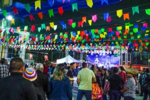 Pedro Paulo e Mateus farão show gratuito na Festa Julina do Sesc-DF em Taguatinga Sul