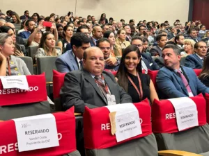 Governador Ibaneis Rocha participa do XI Fórum Jurídico de Lisboa, defendendo a democracia e as liberdades fundamentais