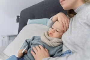 Tempo frio: conheça os “vilões” da temporada e como proteger a saúde das crianças