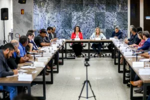 Celina Leão anuncia reajuste de até 43% no valor pago por tonelada de material reciclável aos catadores