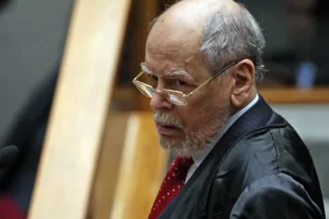 Velório de Pertence, como ele pediu, será realizado nesta segunda-feira no STF
