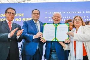 Presidente Lula sanciona lei contra assédio e discriminação na advocacia