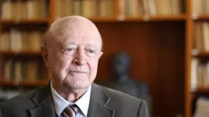 Falece o eminente historiador José Murilo de Carvalho aos 83 Anos