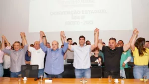 Rafael Prudente assume coordenação unânime da bancada do DF no Congresso Nacional