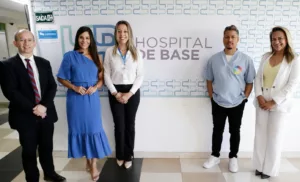 Primeira-dama Mayara Noronha visitou o Hospital de Base e celebrou o Projeto Humanizar