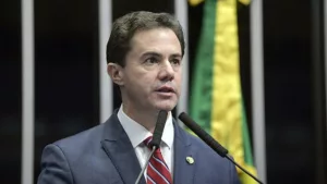 Vice-presidente do Senado defende quebra de sigilo de Bolsonaro e Michelle
