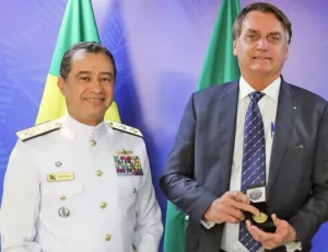 Ex-Comandante da Marinha, Almir Garnier Santos, pode enfrentar punição militar
