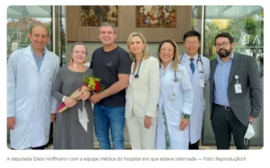 Presidente do PT, Gleisi Hoffmann, recebe alta após cirurgia cardíaca