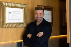 Novembro Azul: Desafios do preconceito com exame de toque retal frente às políticas de saúde masculina