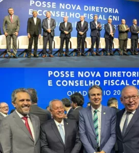 Ricardo Alban toma posse como Presidente da CNI e apresenta trajetória de sucesso