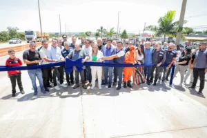 Ibaneis Rocha transforma: Inovação na Via Estrutural e investimentos recordes no DF