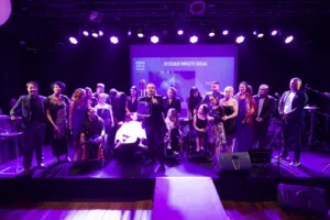 Teatro Sesc garagem brilha: Prêmio Sesc+Cultura distribui R$100 mil em noite de celebração cultural