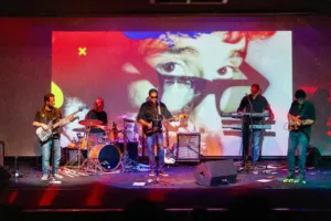 Noite mágica com Raul Seixas: Sesc + Tributos encanta público em Taguatinga Norte