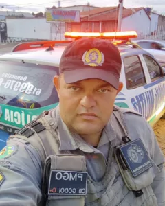 Ação heróica de policial militar impede tragédia após assalto a criança