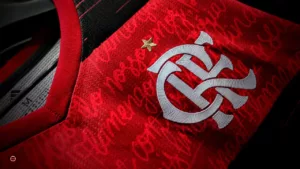 Flamengo presta homenagem emocionante a Deni