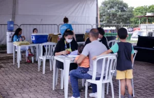 SES-DF vacina mais de 22 mil crianças contra dengue em campanha de combate