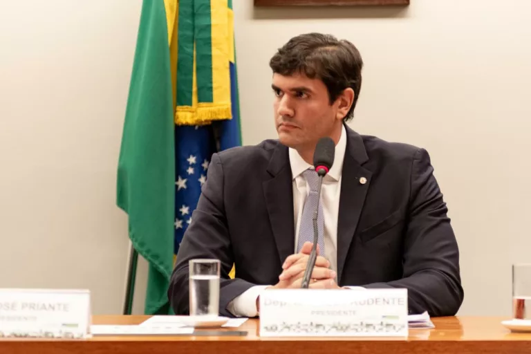 Rafael Prudente assume liderança ambiental na Câmara dos Deputados
