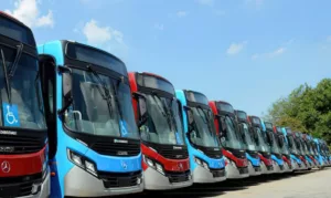 Diretores de empresas de ônibus presos por suspeita de ligação com o PCC em São Paulo