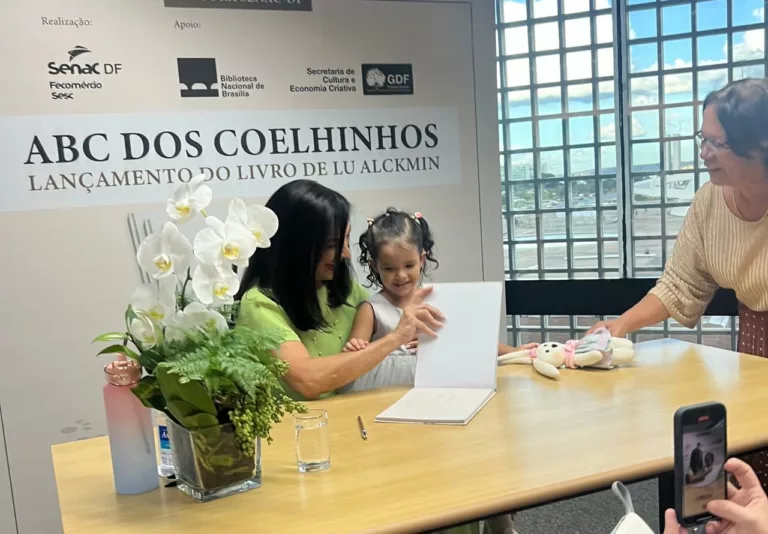 Lu Alckmin Encanta com Lançamento de Livro Infantil "ABC dos Coelhinhos"