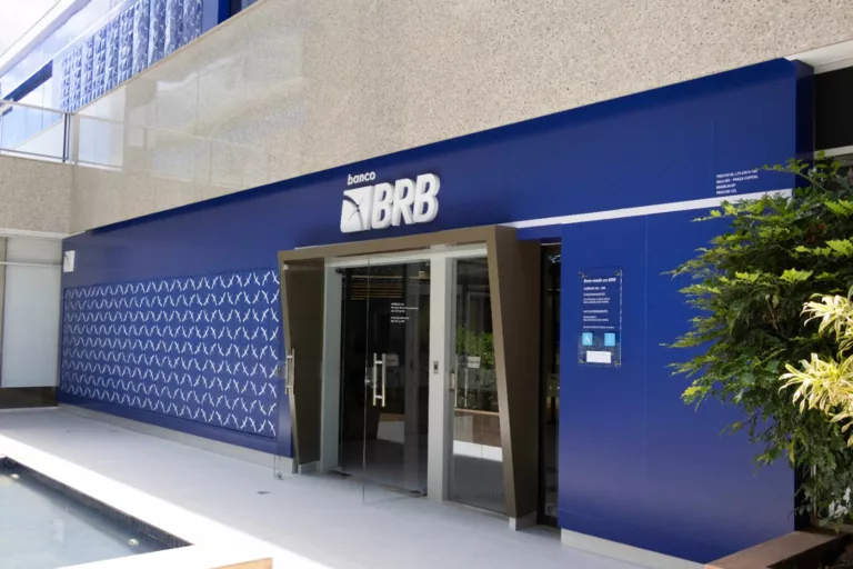 BRB inaugura 22 novas agências no DF