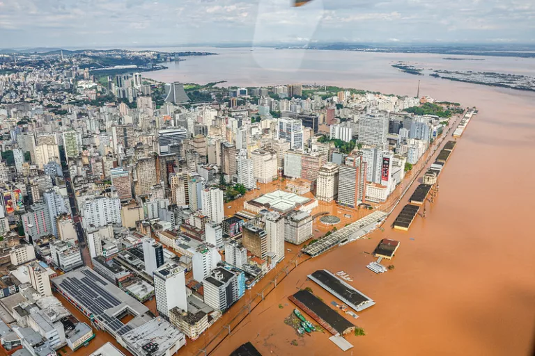 Alerta em Porto Alegre: Nível do Guaíba sobe