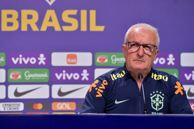 Brasil estreia na Copa América buscando renovação e redenção