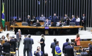 Saidinha de Lula derrubada no Congresso Nacional