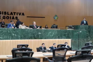 Deputados goianos aprovam investimento milionário em pesquisa